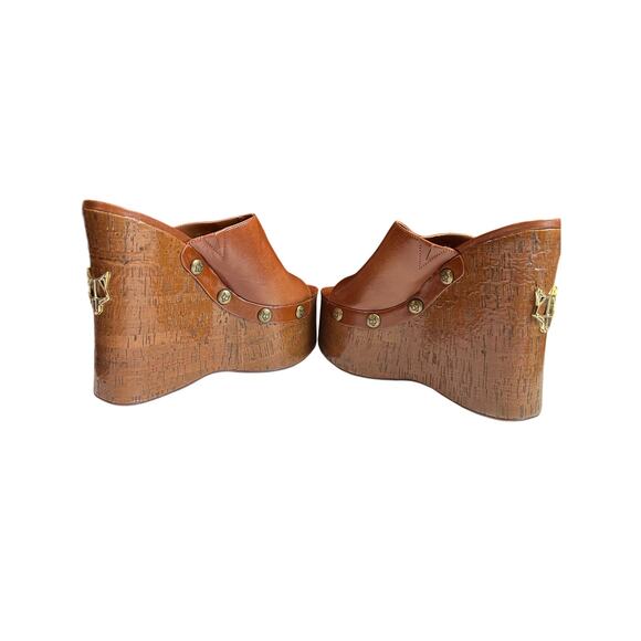 Naked Wolfe Womens 10 Tulip Tan Platform Wedge Mules Brown Leather Studded 70s - Picture 11 of 16